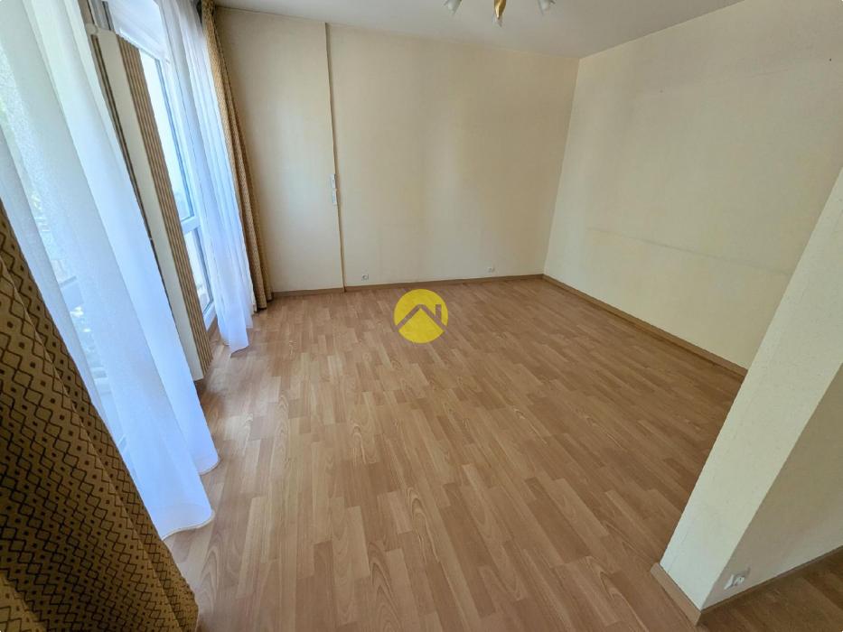 Apt T4. 87m².Garage.Parking.Cave