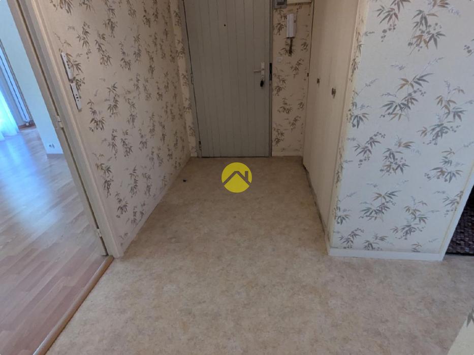 Apt T4. 87m².Garage.Parking.Cave