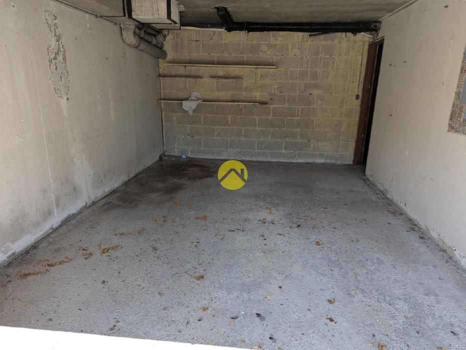 Apt T4. 87m².Garage.Parking.Cave