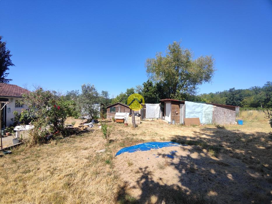 BELLE LONGERE GRAND TERRAIN 