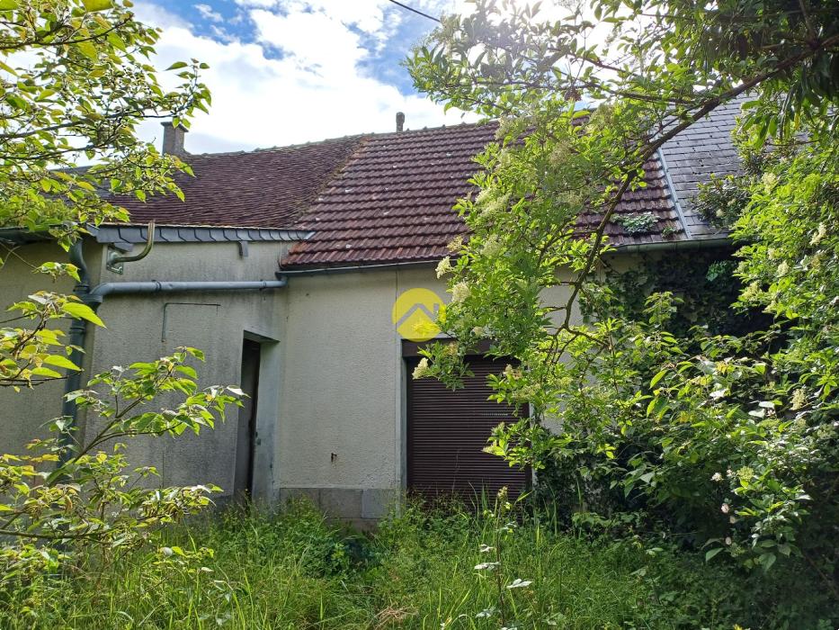MAISON 85 M2 avec TERRAIN 2035 M2
