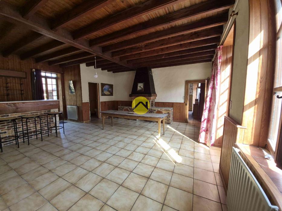 ANCIEN BAR ET H/R