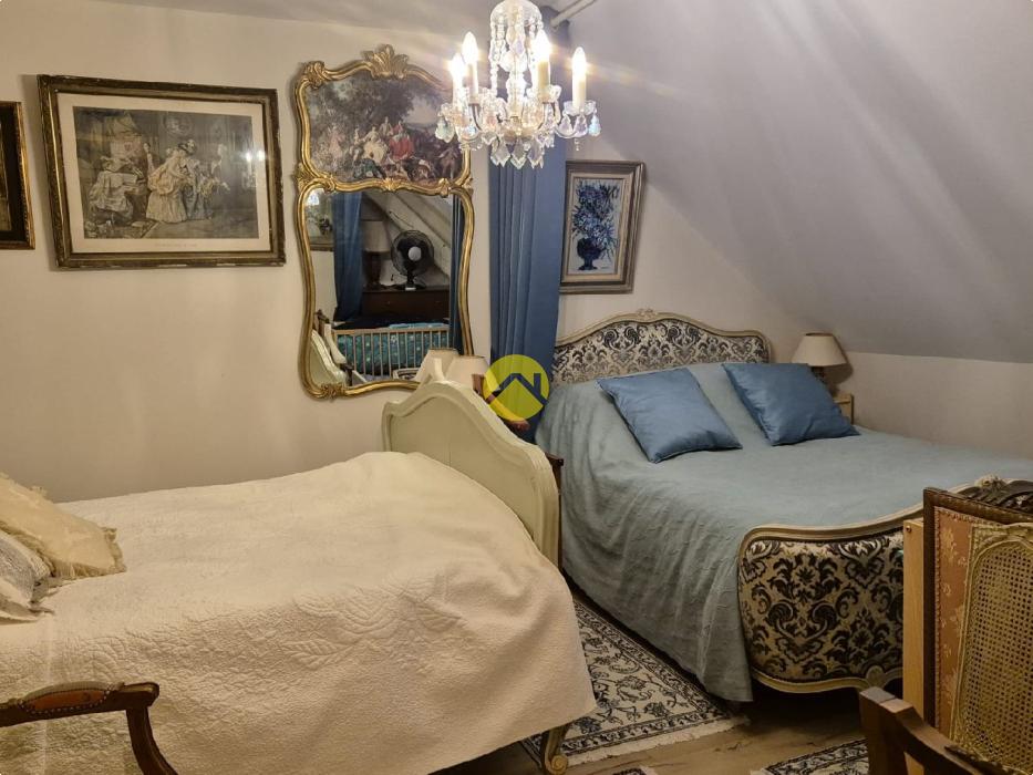 CHALEUREUSE MAISON  RENOVEE