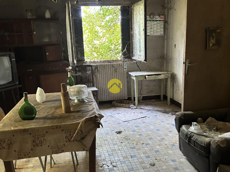 maison a restaurer totalement