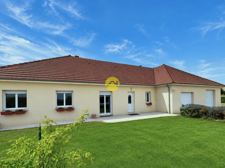 PAVILLON 3HA ET DEPENDANCES