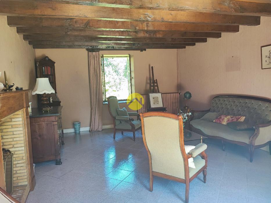 19683m² de terrain attenant...