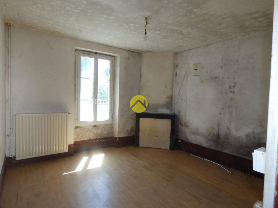 MAISON A RENOVER
