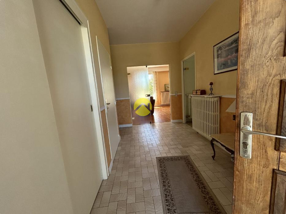 VILLA FAMILIALE