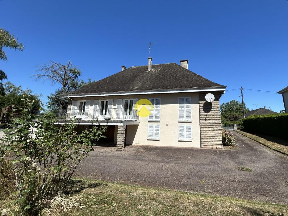 VILLA FAMILIALE