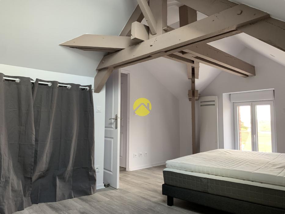 immeuble avec appartements et local