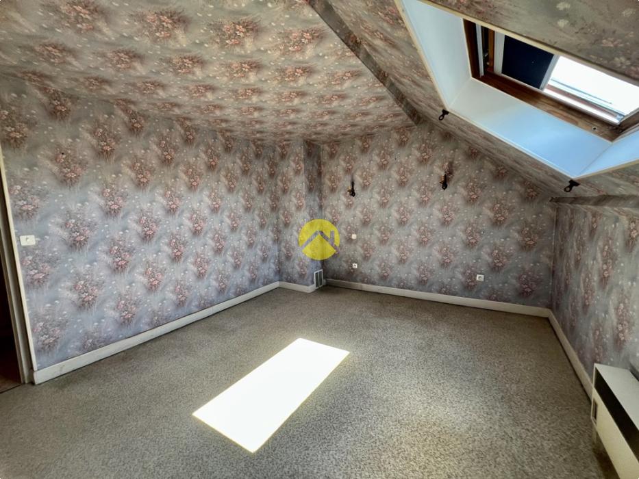 EN BORD DE CANAL