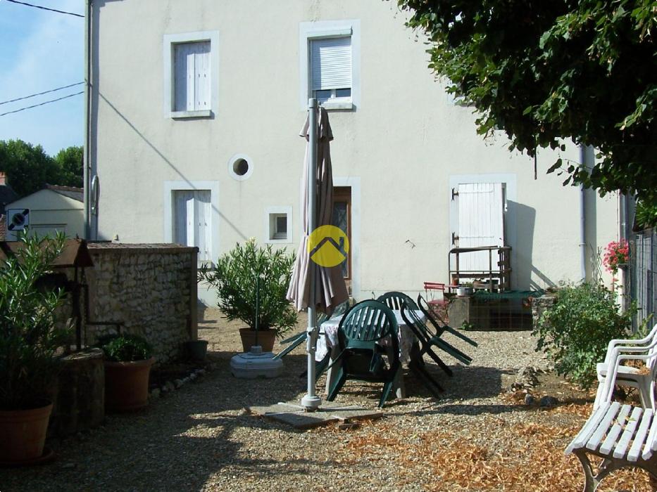 IMMEUBLE DE RAPPORTS