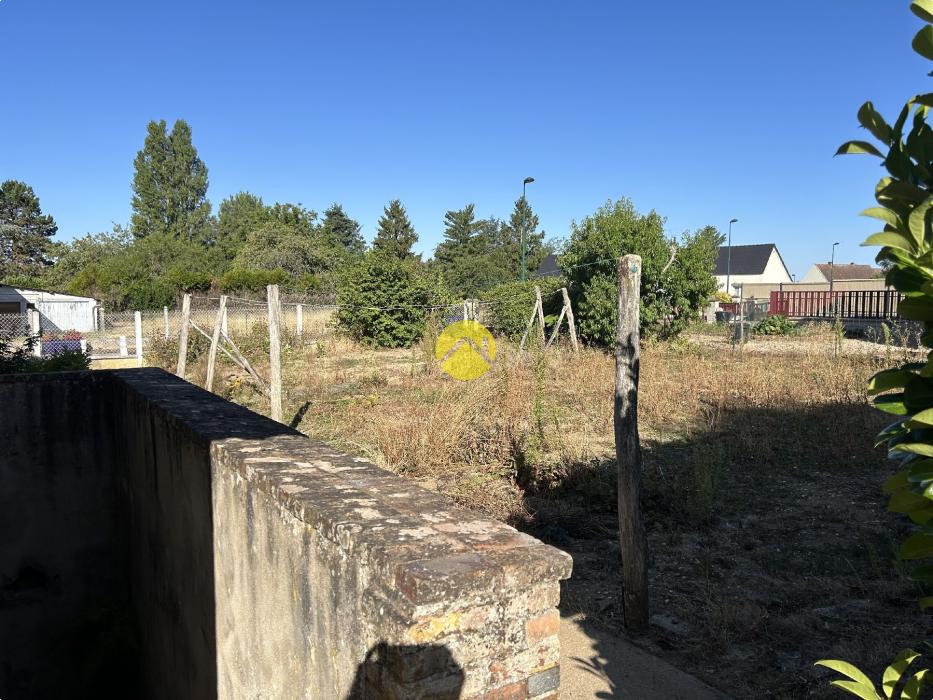 Longère avec dépendances