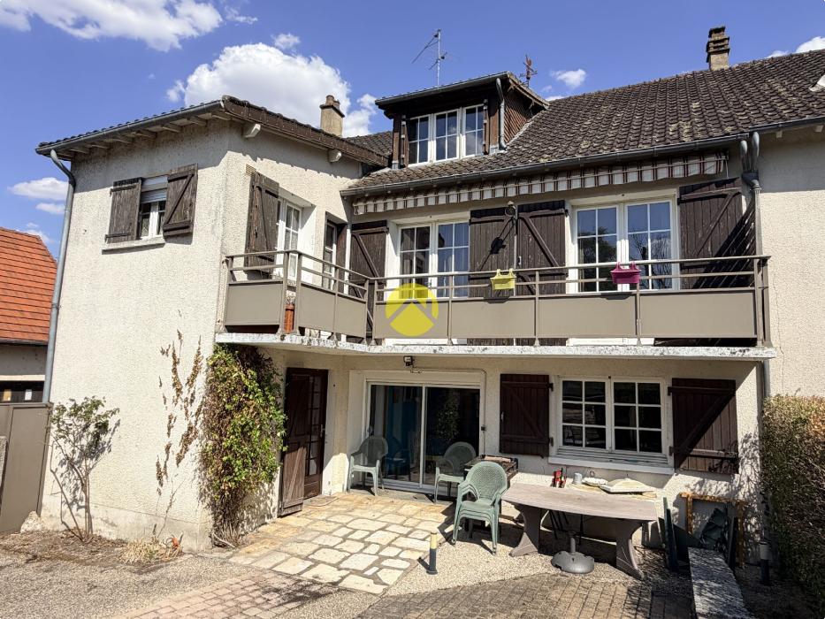 Maison avec jardin bord du Cher
