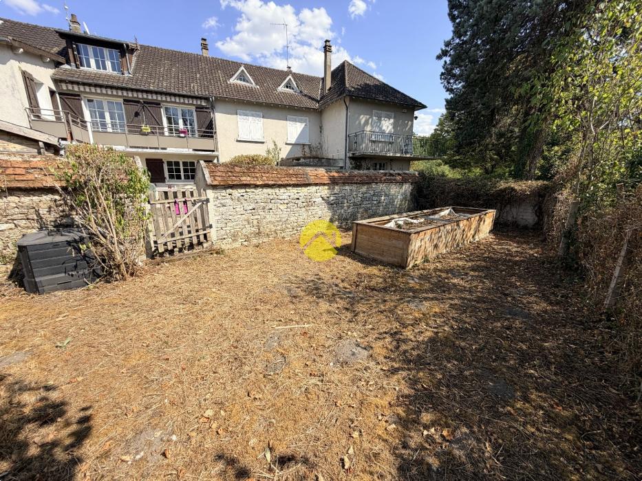 Maison avec jardin bord du Cher