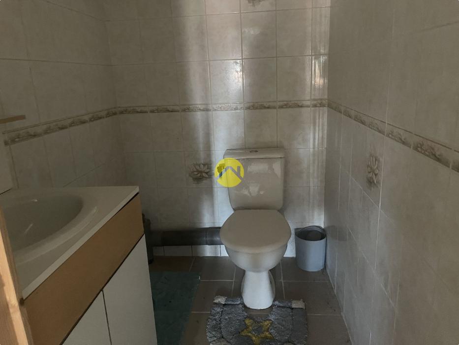 MAISON CLES EN MAIN