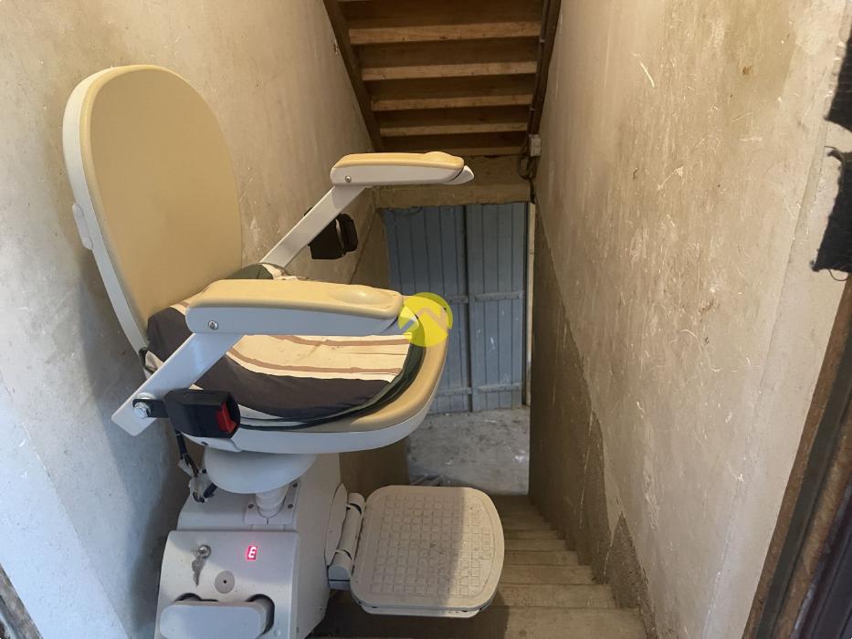 MAISON CLES EN MAIN