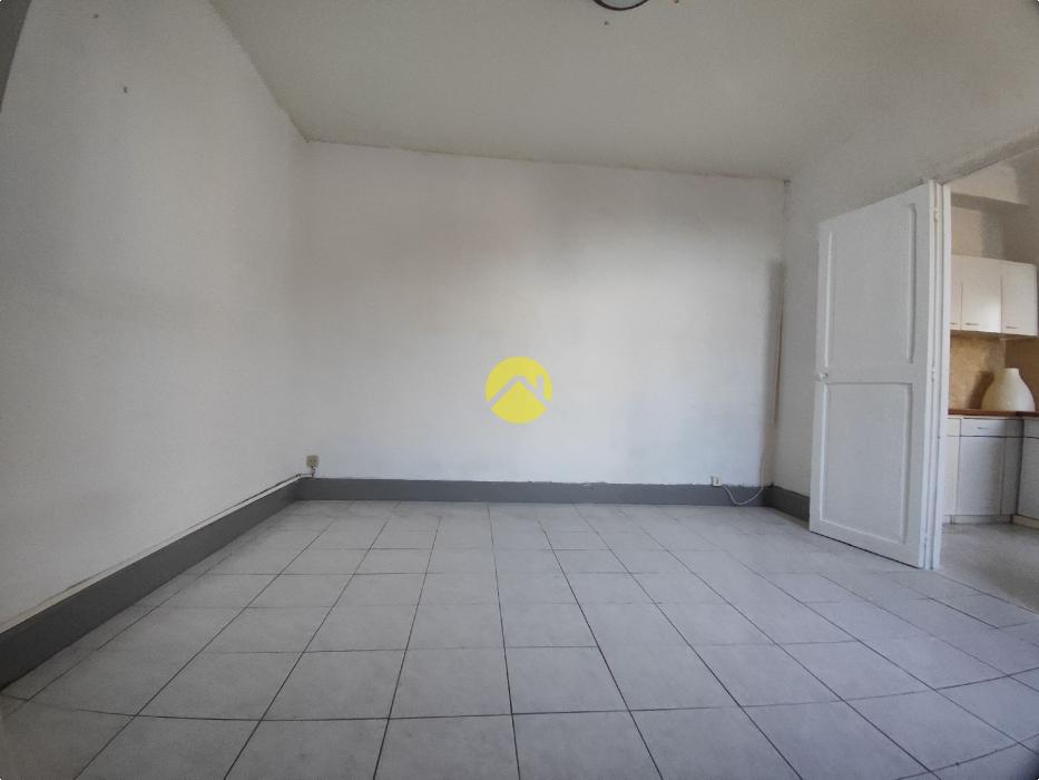MAISON + STUDIO