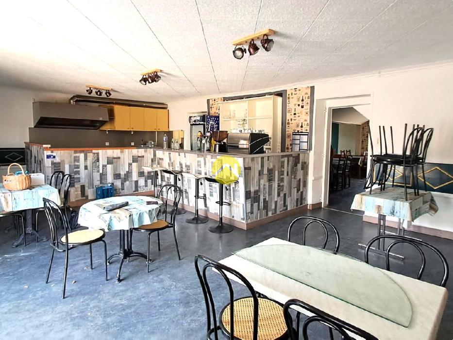 Appartement + commerce