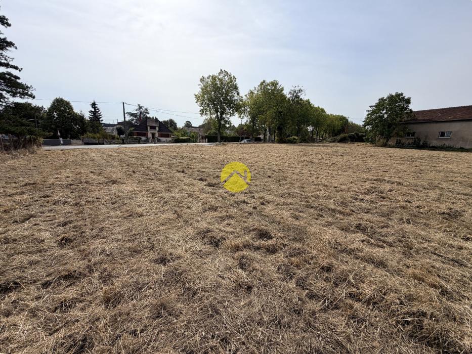 Terrain constructible 4190 m²