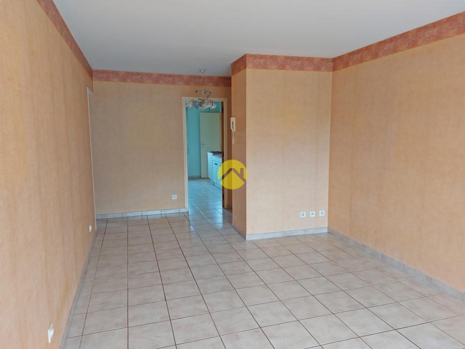 APPARTEMENT PROCHE CENTRE VILLE