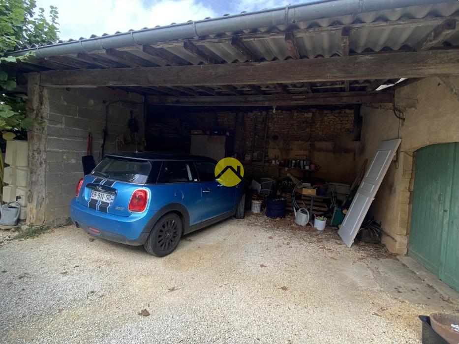 Belle maison en pierre