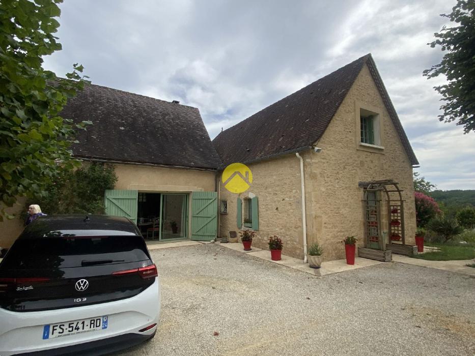 Belle maison en pierre