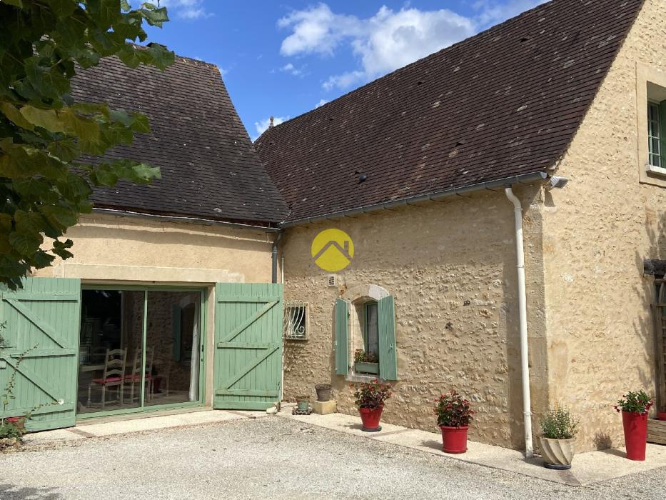Belle maison en pierre