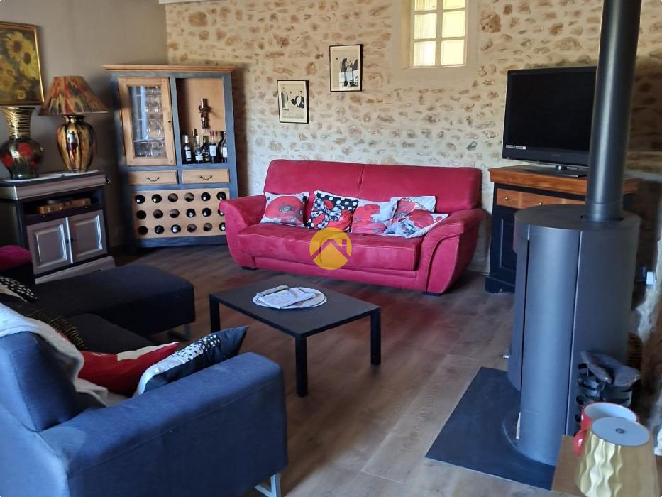 Belle maison en pierre