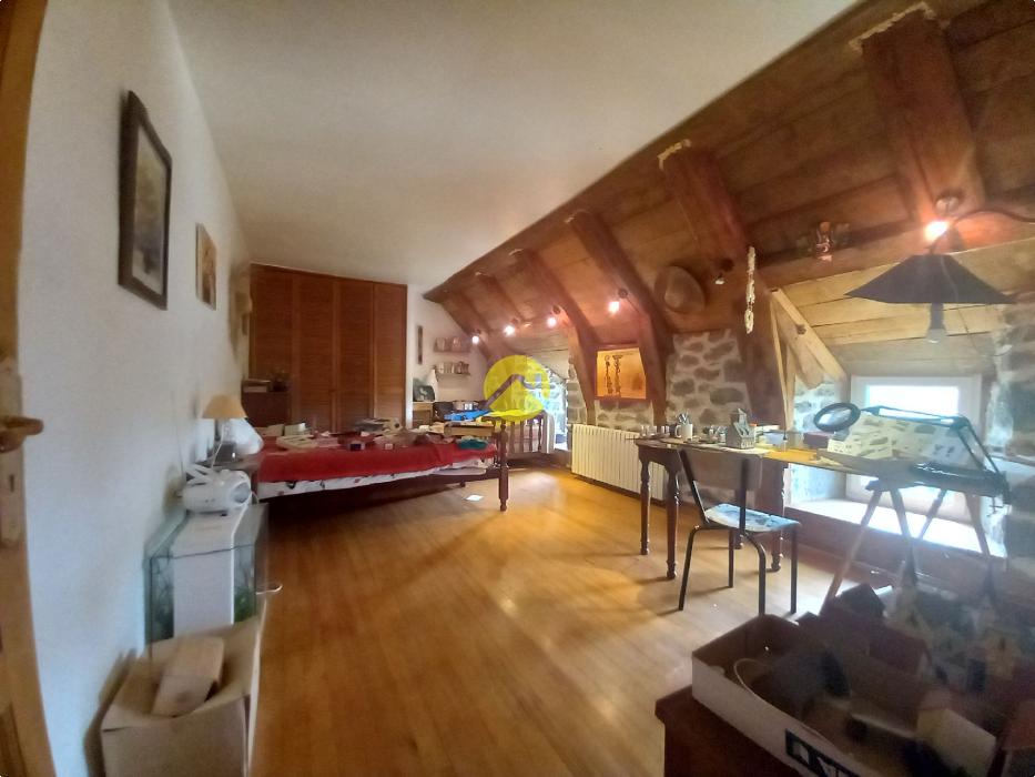 CORPS DE FERME