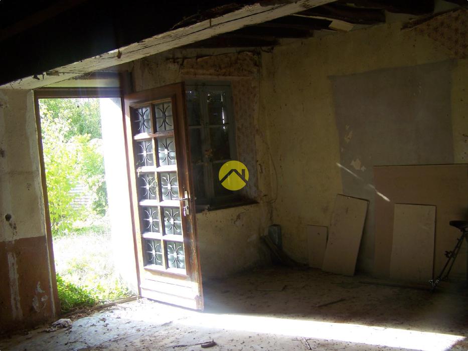 MAISON EN PIERRE