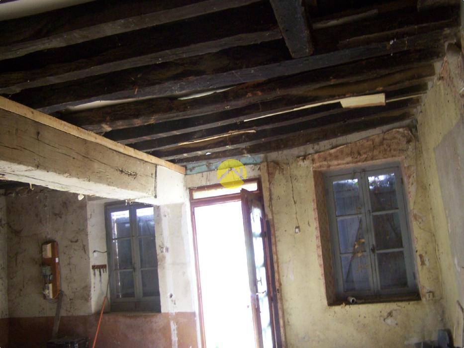 MAISON EN PIERRE