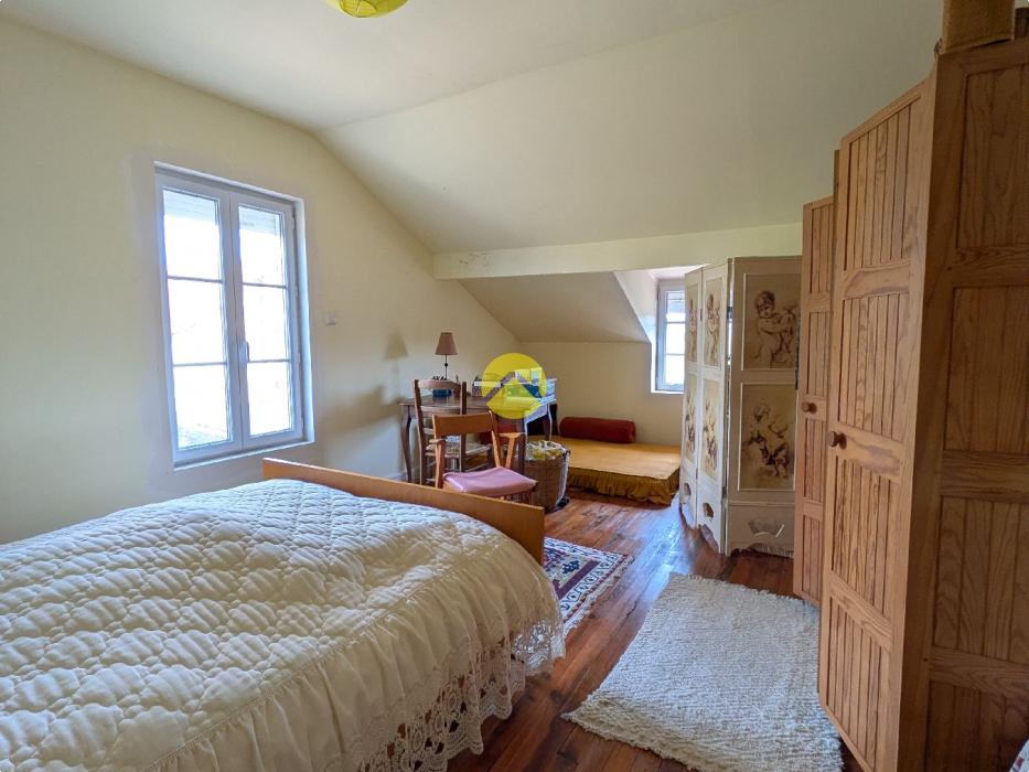 Maison 146 m² sur 13000 m² terrain