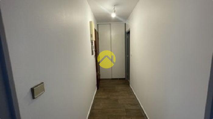 APPARTEMENT AVEC BALCON