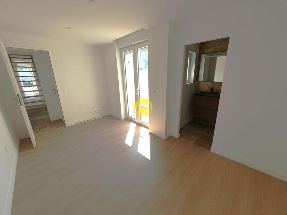 MAISON RUE CHARLET
