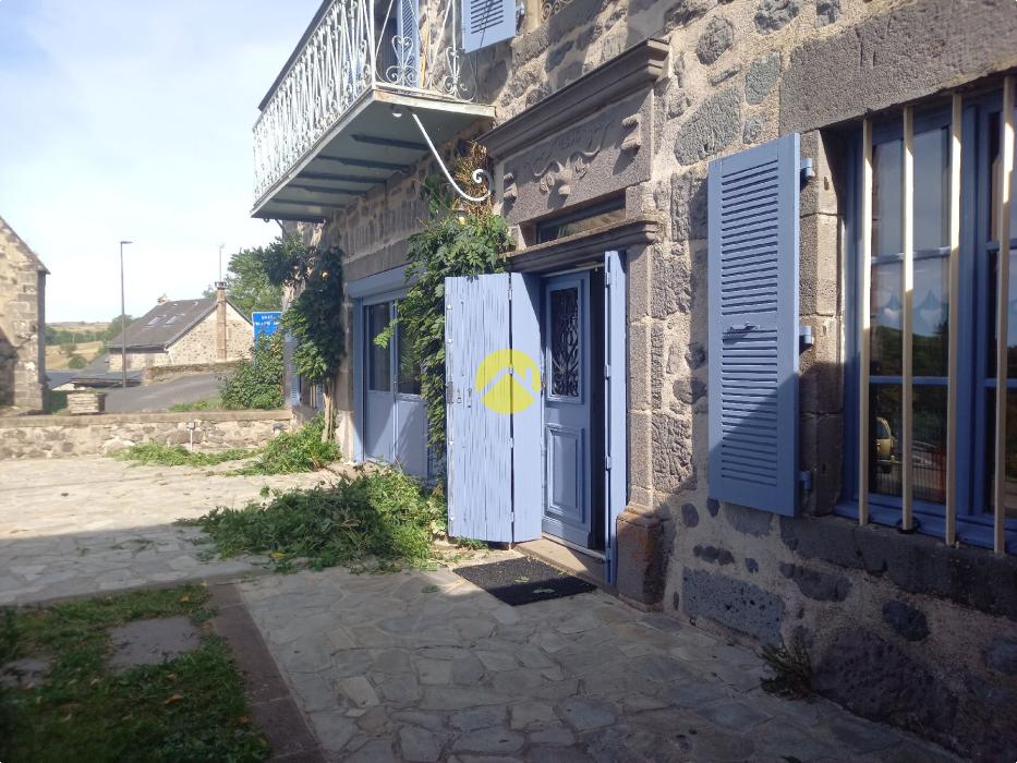 Bâtisse 1900 rénovée