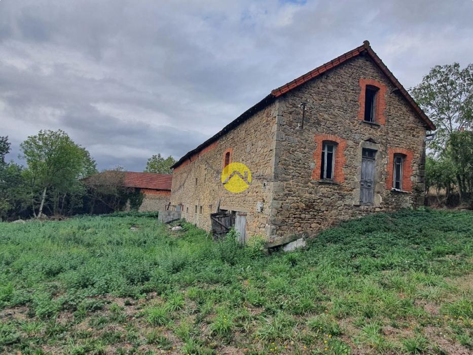 Grange à rénover – Beau projet 
