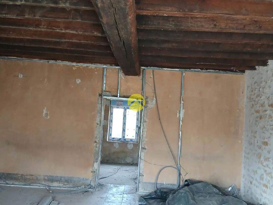 Superbe Maison à Finir de Rénover