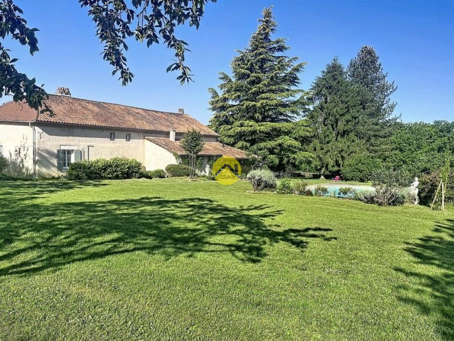 Très belle maison à la campagne