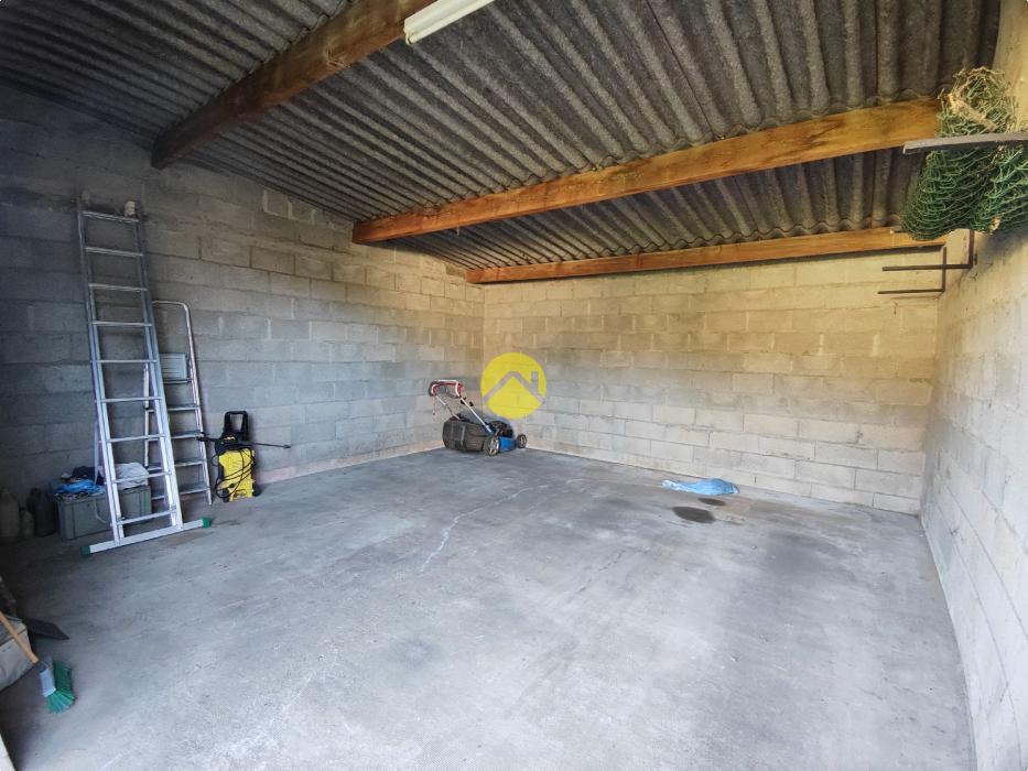 PROCHE CENTRE 3CH TERRAIN 1500M²