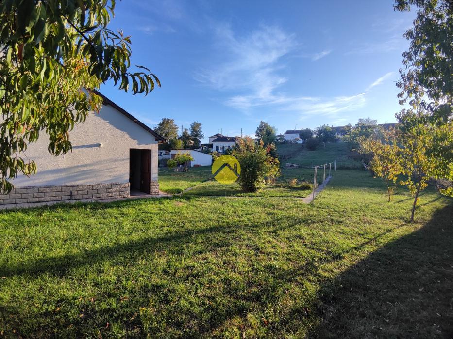 PROCHE CENTRE 3CH TERRAIN 1500M²