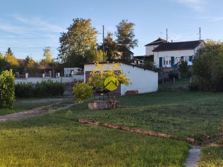 PROCHE CENTRE 3CH TERRAIN 1500M²
