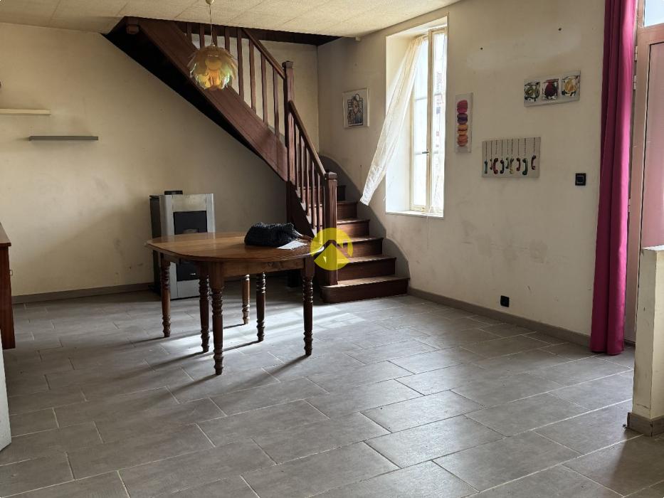 A VENDRE
