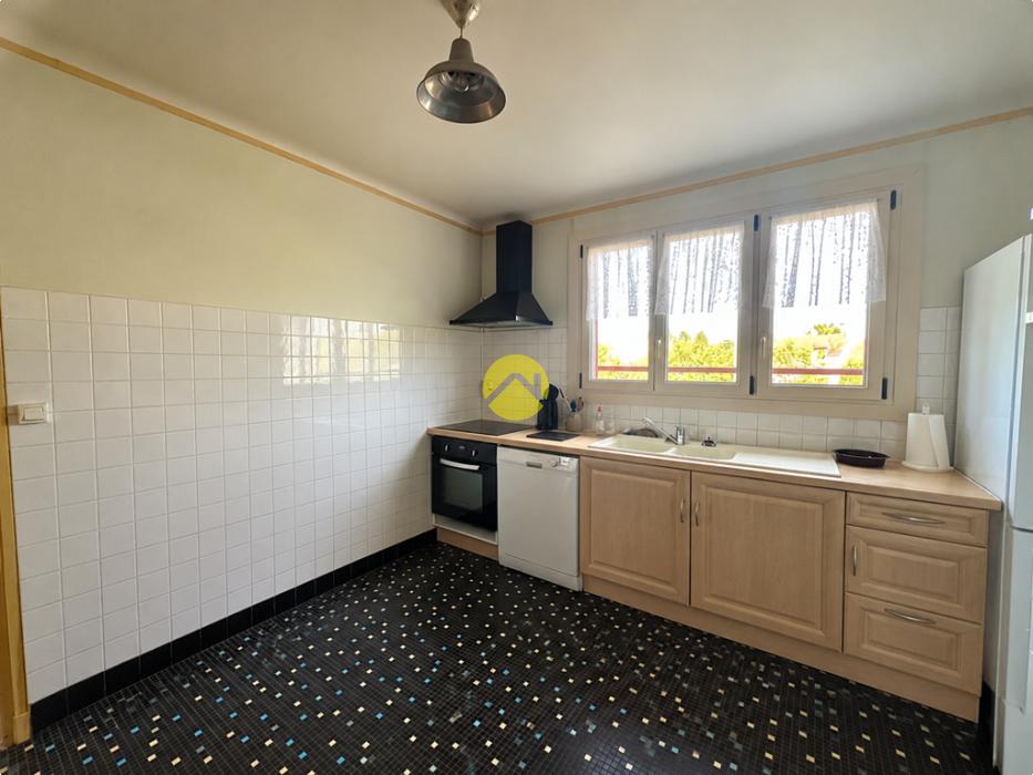 Maison et grand terrain au calme !