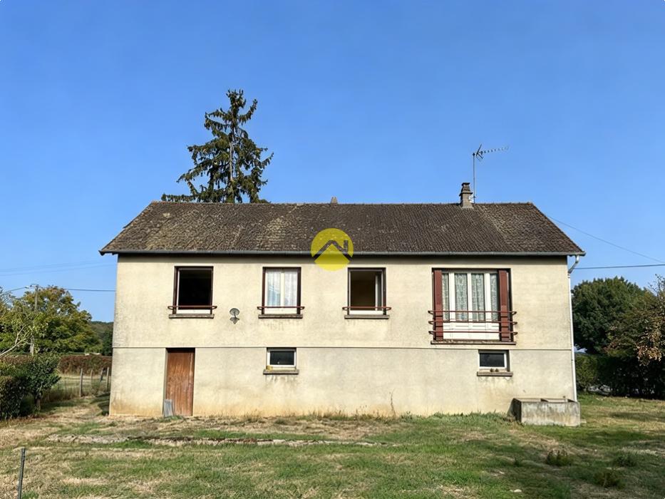 Maison et grand terrain au calme !