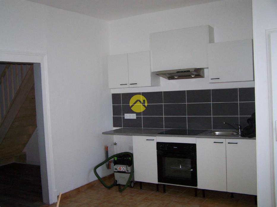 MAISON DE VILLAGE RENOVEE