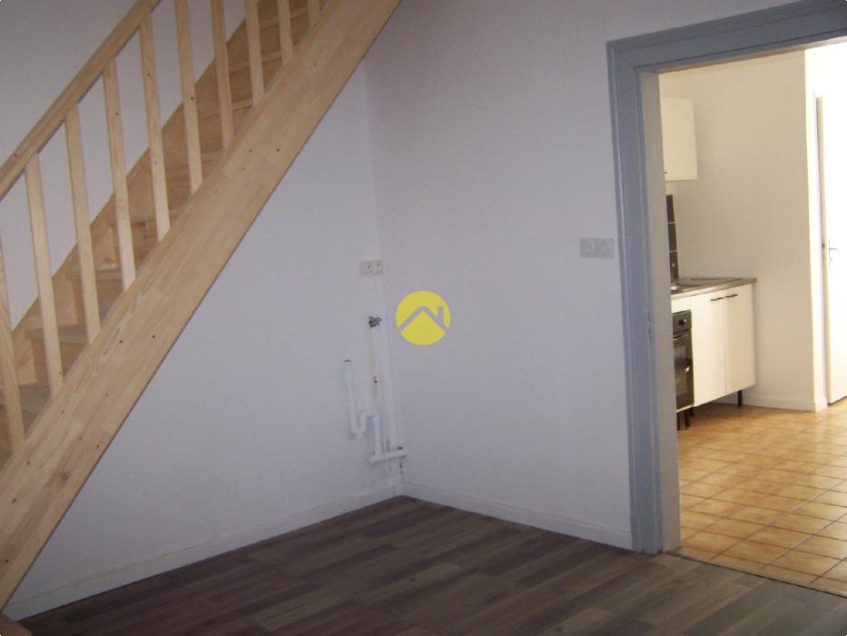 MAISON DE VILLAGE RENOVEE