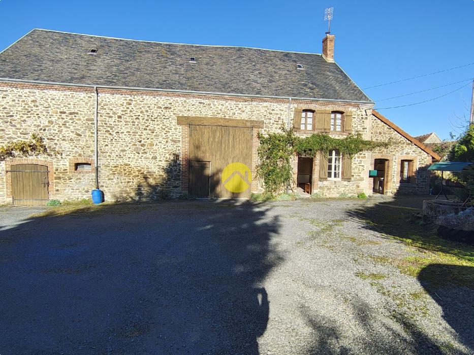 longère en pierre