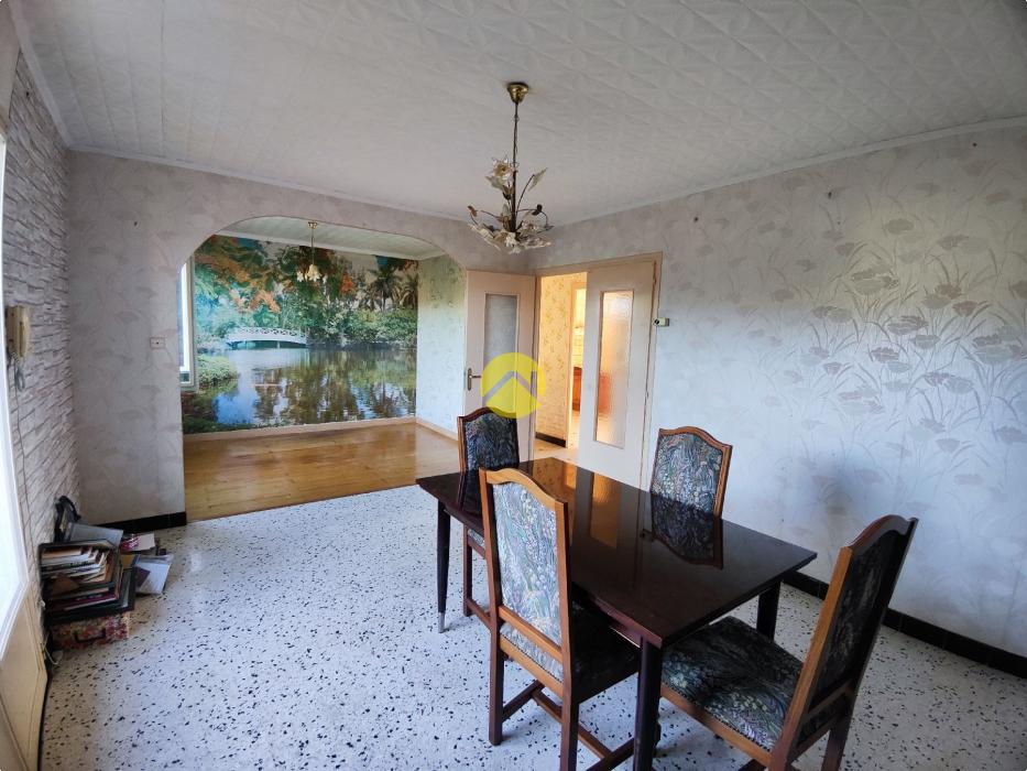 PAVILLON 69 M² SUR SOUS-SOL