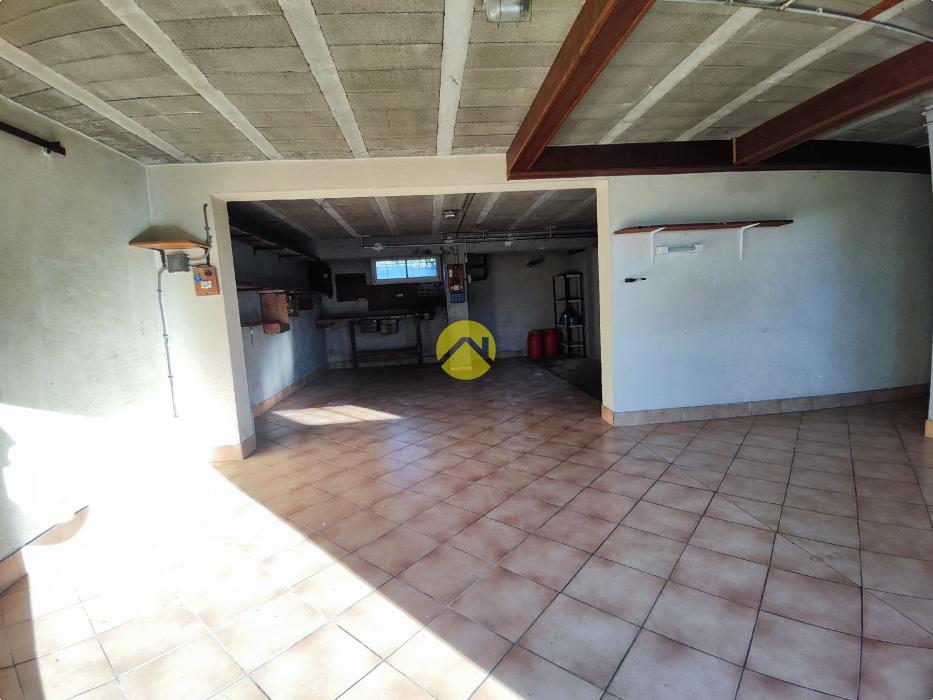 PAVILLON 69 M² SUR SOUS-SOL